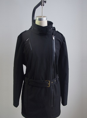 Lady windbreaker